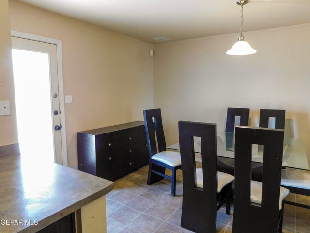 14261 WOODS POINT Avenue, El Paso, TX 79938