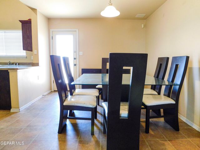 14261 WOODS POINT Avenue, El Paso, TX 79938