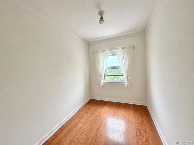 48-40 39th Street, Long Island City, NY 11104