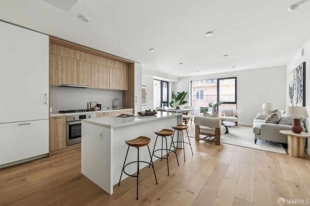 915 North Point Street J5, San Francisco, CA 94109