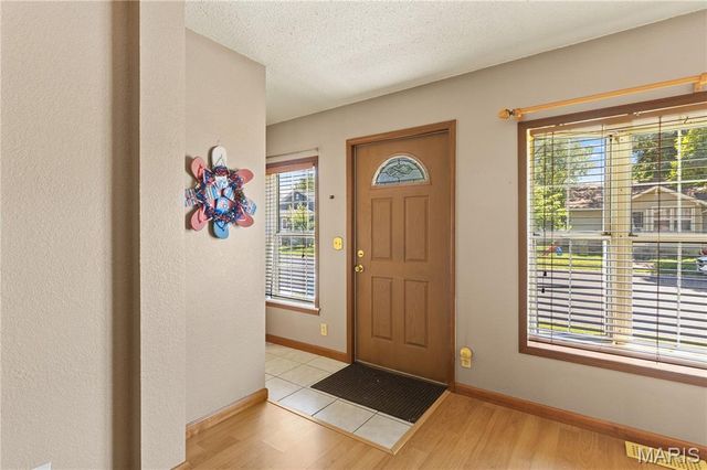 120 E 4th Street, Roxana, IL 62084