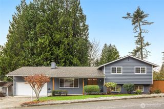 19415 36th Court NE, Lake Forest Park, WA 98155