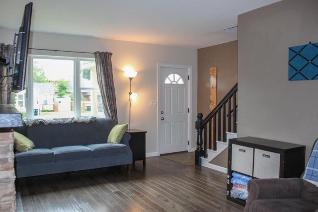 1122 6th St W, Ashland, WI 54806