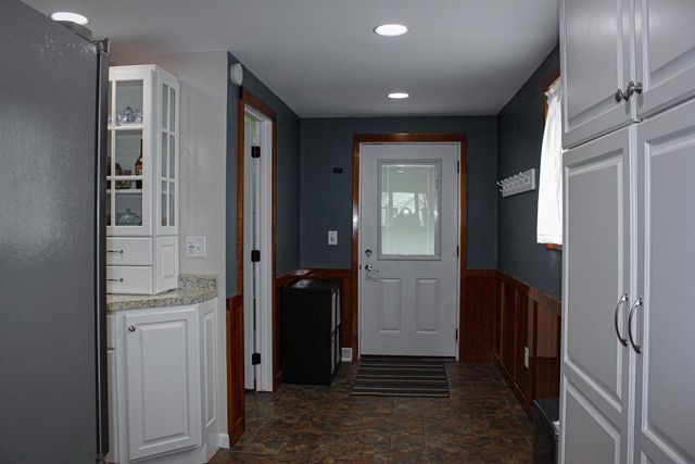 1122 6th St W, Ashland, WI 54806