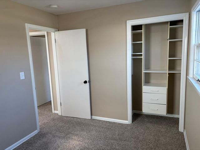 1280 Kennard Street, Saint Paul, MN 55106