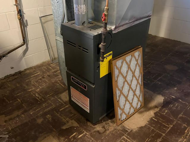 1280 Kennard Street, Saint Paul, MN 55106