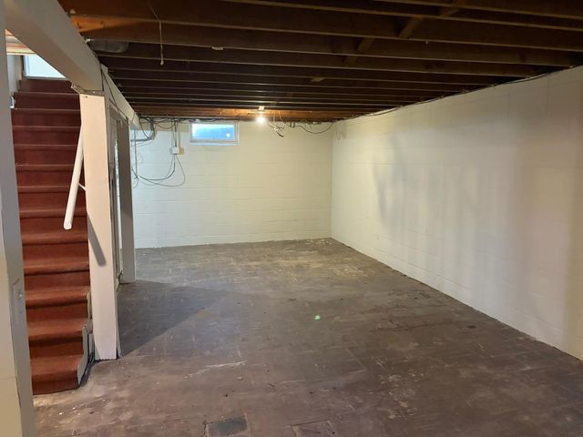 1280 Kennard Street, Saint Paul, MN 55106