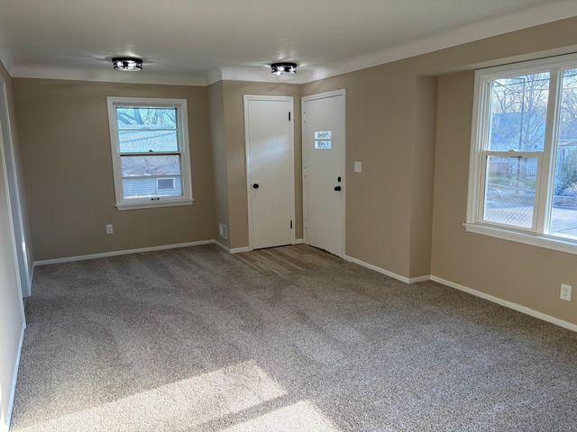 1280 Kennard Street, Saint Paul, MN 55106