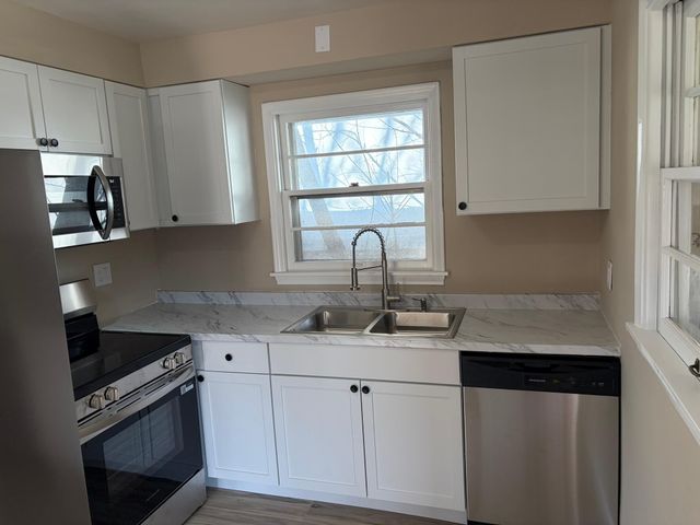 1280 Kennard Street, Saint Paul, MN 55106