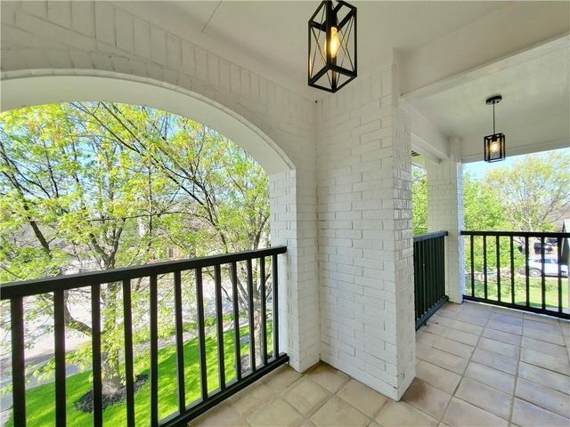 3817 Tailfeather DR, Round Rock, TX 78681