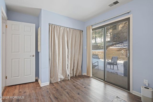 283 Gloucester Court, Aberdeen, NJ 07747