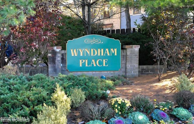 283 Gloucester Court, Aberdeen, NJ 07747