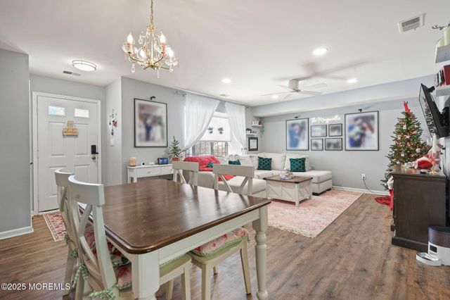 283 Gloucester Court, Aberdeen, NJ 07747