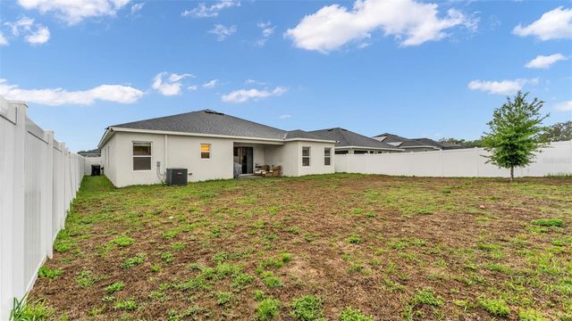 1101 MONTGOMERY LANE, Polk City, FL 33868