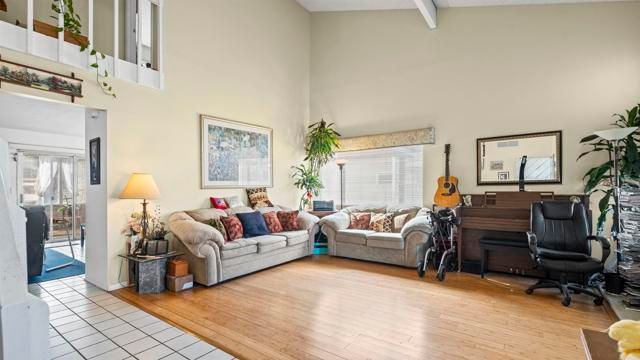 383 Vecino Court, Spring Valley, CA 91977