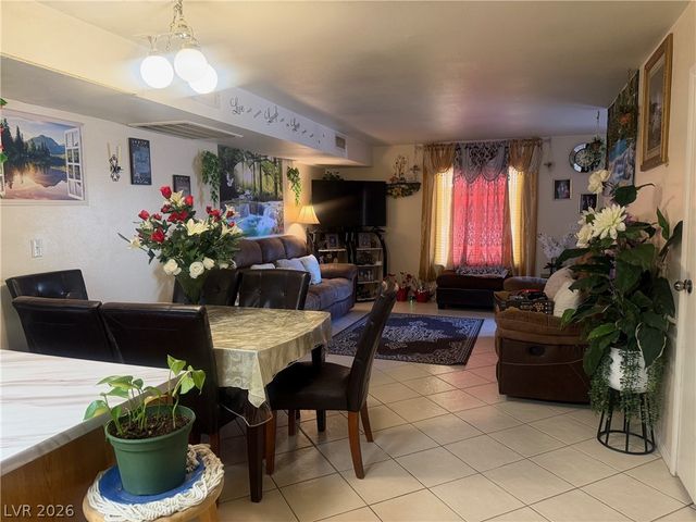 6033 Vegas Drive, Las Vegas, NV 89108