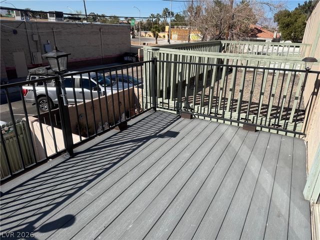 6033 Vegas Drive, Las Vegas, NV 89108