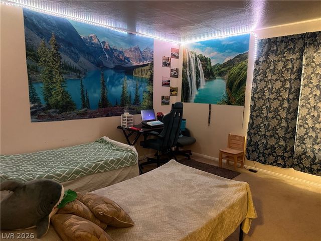 6033 Vegas Drive, Las Vegas, NV 89108