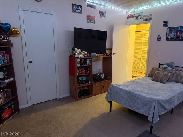 6033 Vegas Drive, Las Vegas, NV 89108