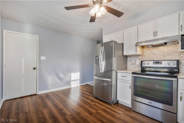 3233 Russ Ranch Street NW, Massillon, OH 44646