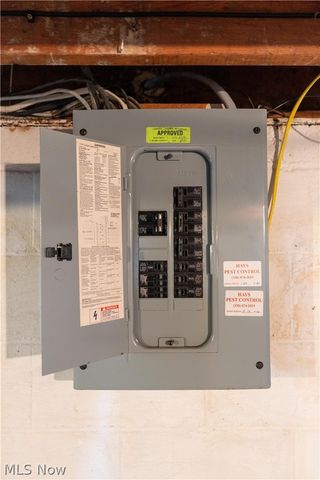 3233 Russ Ranch Street NW, Massillon, OH 44646