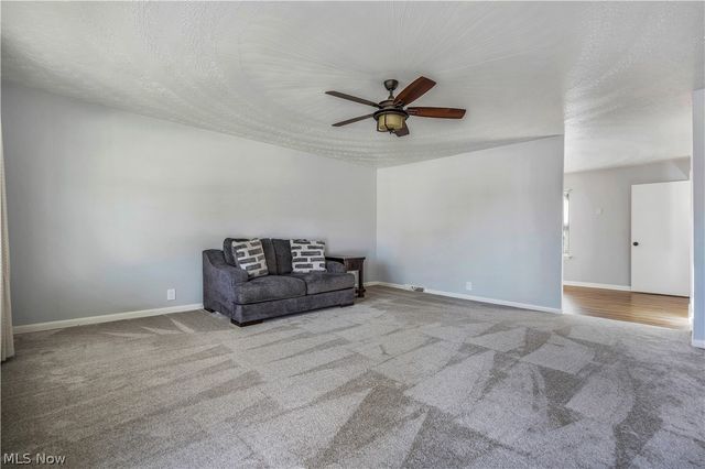 3233 Russ Ranch Street NW, Massillon, OH 44646