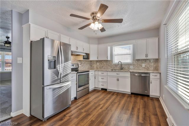 3233 Russ Ranch Street NW, Massillon, OH 44646