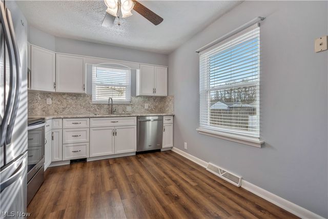 3233 Russ Ranch Street NW, Massillon, OH 44646