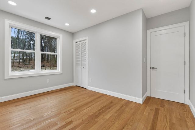72 Westborough Rd 1, Grafton, MA 01536