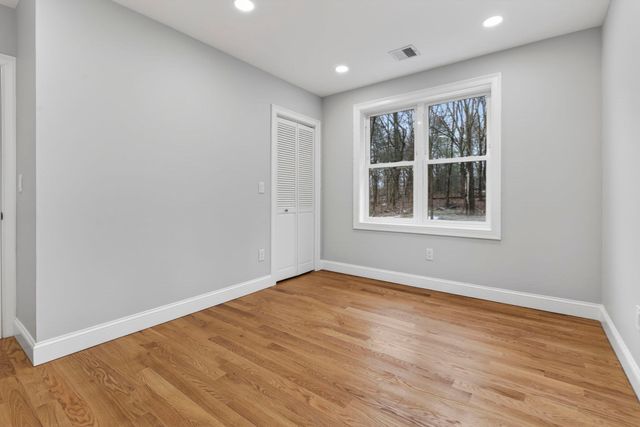 72 Westborough Rd 1, Grafton, MA 01536