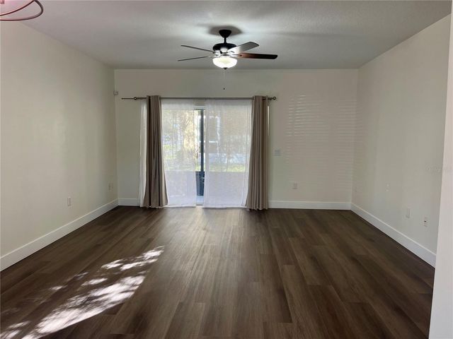 8502 GABLEBEND WAY, Tampa, FL 33647