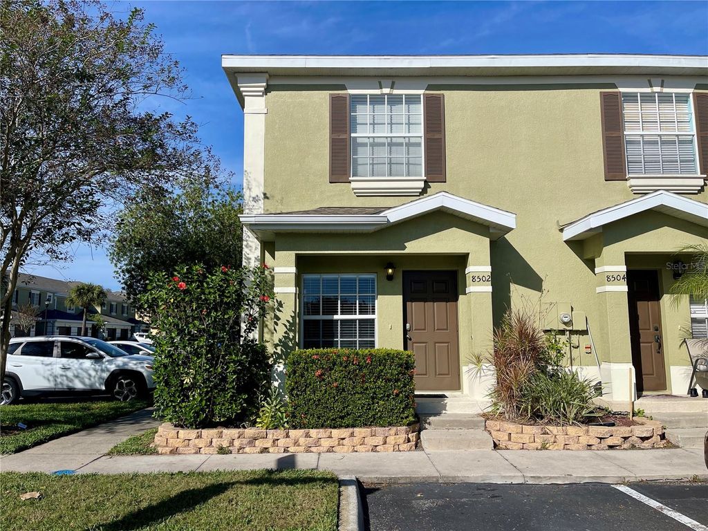 8502 GABLEBEND WAY, Tampa, FL 33647