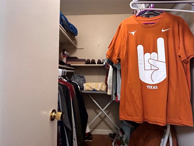 1000 W 26th ST 205, Austin, TX 78705
