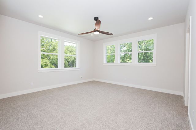 418 W 4th Street, Justin, TX 76247