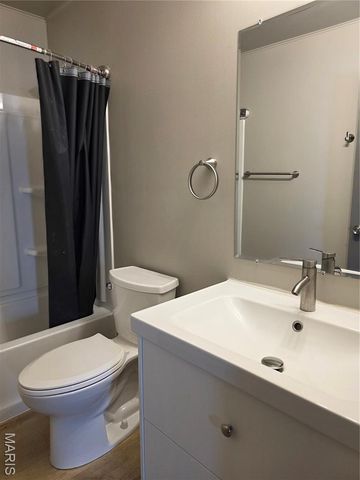 10859 Lacklink Road, Unincorporated, MO 63114