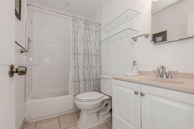 8210 NW 68th Terrace, Tamarac, FL 33321