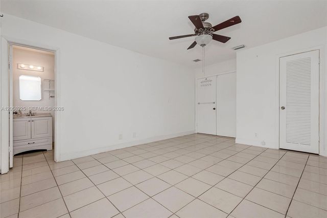 8210 NW 68th Terrace, Tamarac, FL 33321