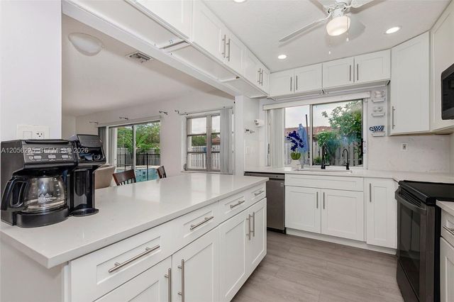8210 NW 68th Terrace, Tamarac, FL 33321