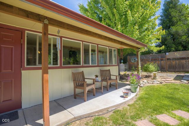 1429 NE Meier Drive, Grants Pass, OR 97526