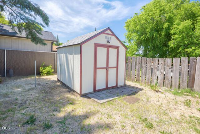 1429 NE Meier Drive, Grants Pass, OR 97526