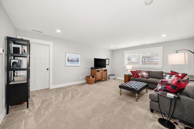 4780 W Lowell Ave, Spokane, WA 99208