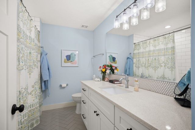 4780 W Lowell Ave, Spokane, WA 99208