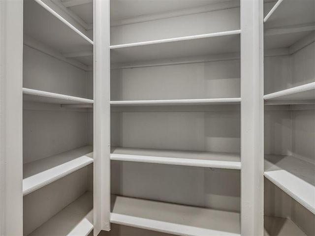 2029 Northfork Drive, Moore, OK 73160