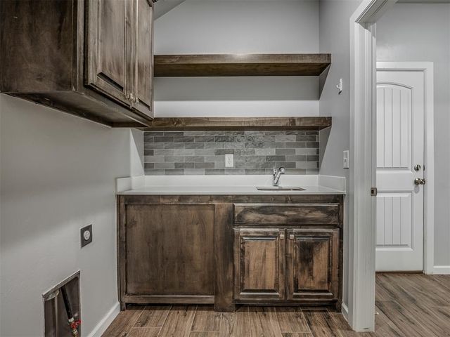 2029 Northfork Drive, Moore, OK 73160