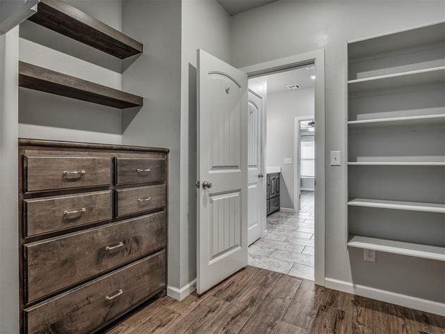 2029 Northfork Drive, Moore, OK 73160