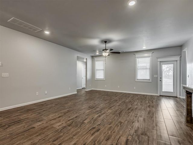 2029 Northfork Drive, Moore, OK 73160