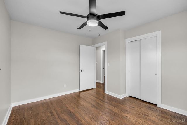 225 Ireland Avenue, Greenhills, OH 45218