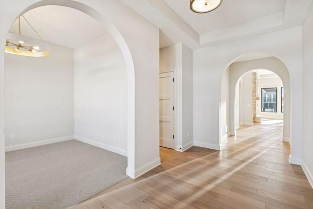 4003 Arbor Drive, Woodbury, MN 55129