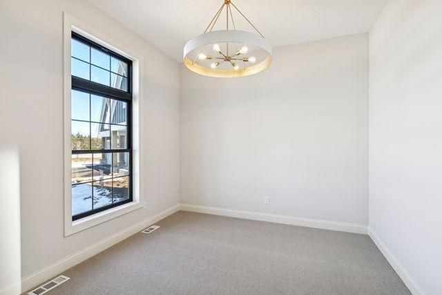 4003 Arbor Drive, Woodbury, MN 55129