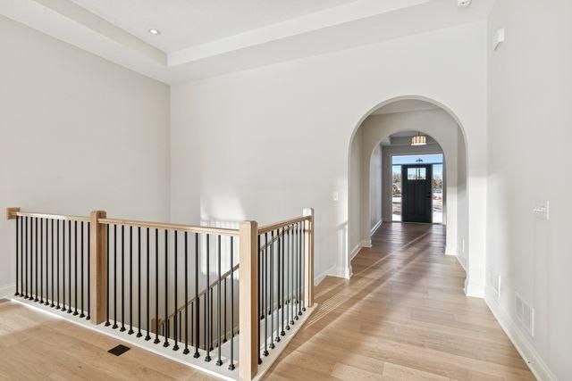 4003 Arbor Drive, Woodbury, MN 55129